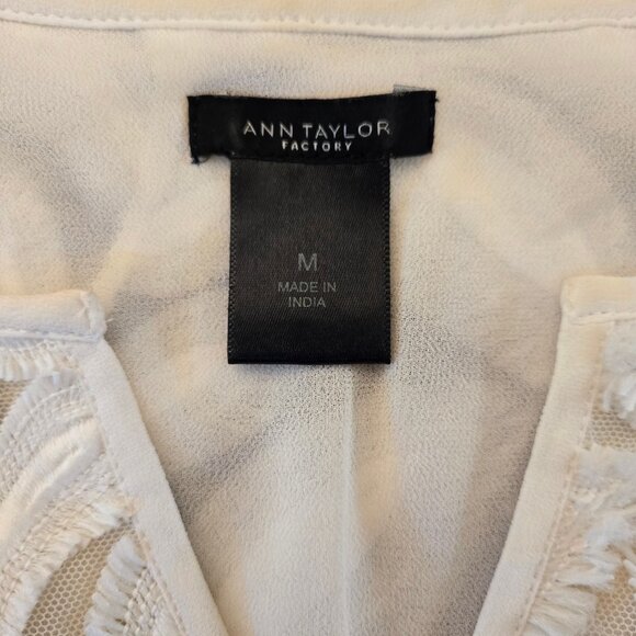 Ann Taylor Factory 3D Leaf Sleeveless Blouse, Sz M - Picture 5 of 9